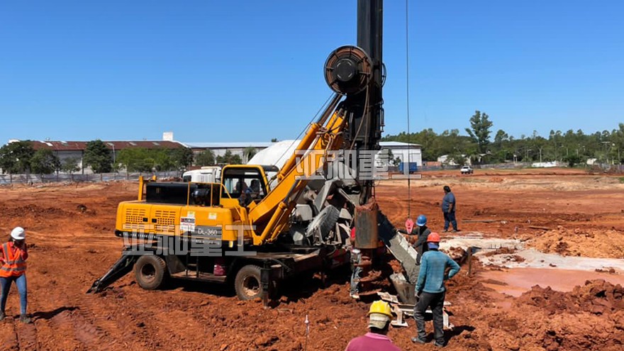 小型旋挖钻机 小型旋挖钻机